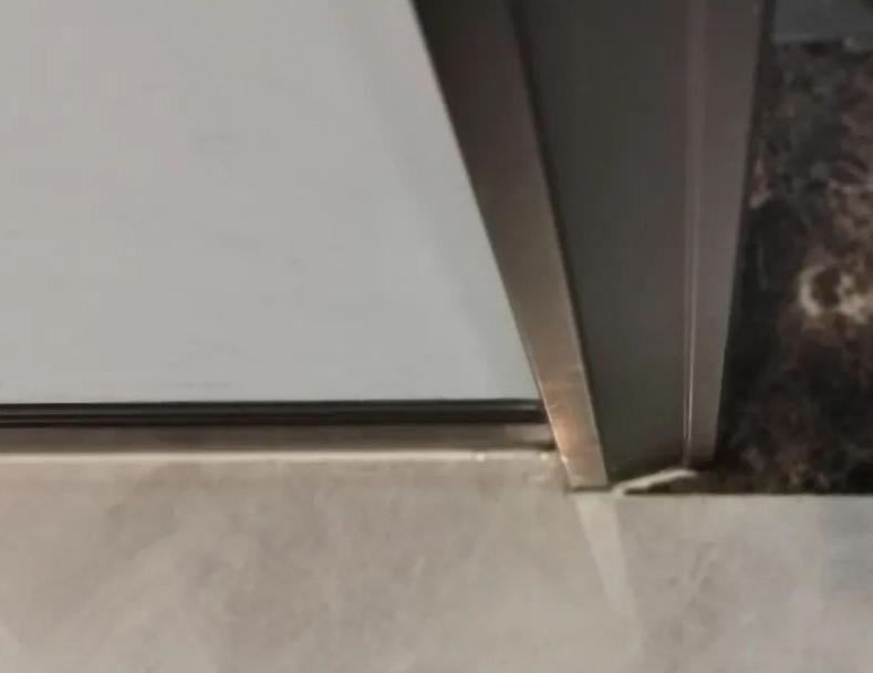 实木脚线效果图